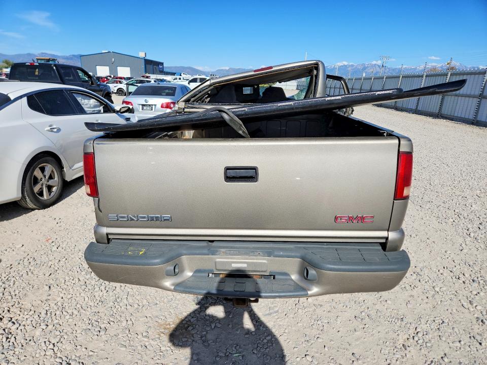 Продажа на аукционе авто 2000 Gmc Sonoma, vin: 1GTCT19W3Y8124679, номер лота: 53768646