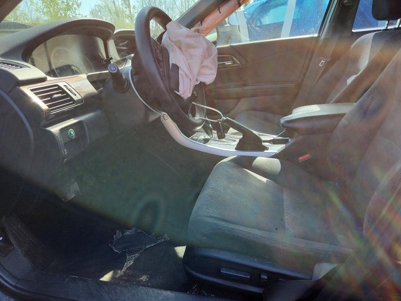 52007466 :رقم المزاد ، 1HGCR2F76GA009388 vin ، 2016 Honda Accord مزاد بيع