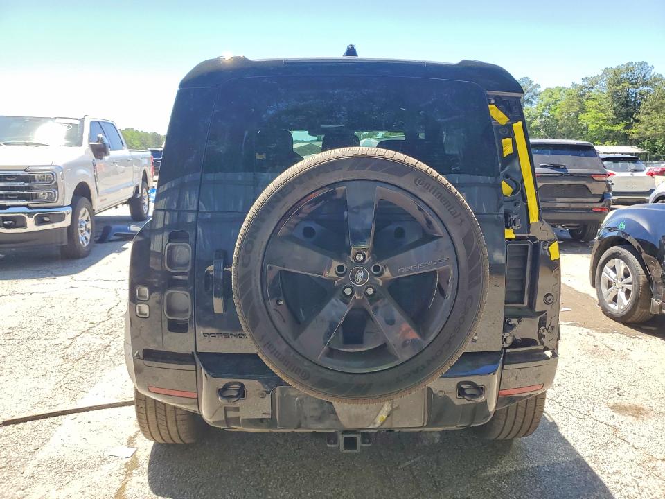 53102316 :رقم المزاد ، SALEXEEU6R2262867 vin ، 2024 Land Rover Defender مزاد بيع