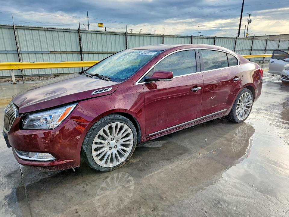 52198216 :رقم المزاد ، 1G4GF5G33GF194942 vin ، 2016 Buick Lacrosse مزاد بيع