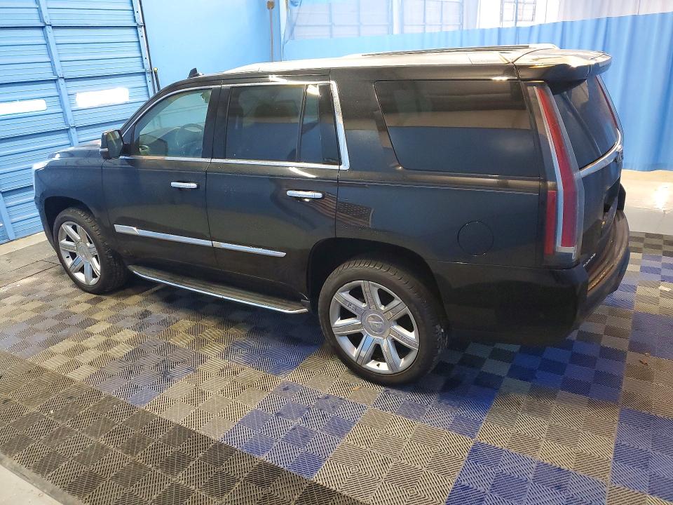 2017 Cadillac Escalade მანქანა იყიდება აუქციონზე, vin: 1GYS4BKJ1HR197227, აუქციონის ნომერი: 53532396
