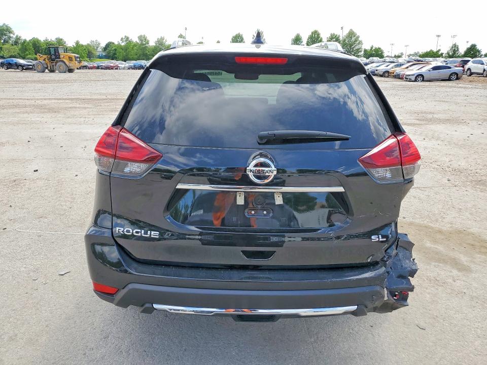 54758446 :رقم المزاد ، 5N1AT2MT5JC760271 vin ، 2018 Nissan Rogue مزاد بيع
