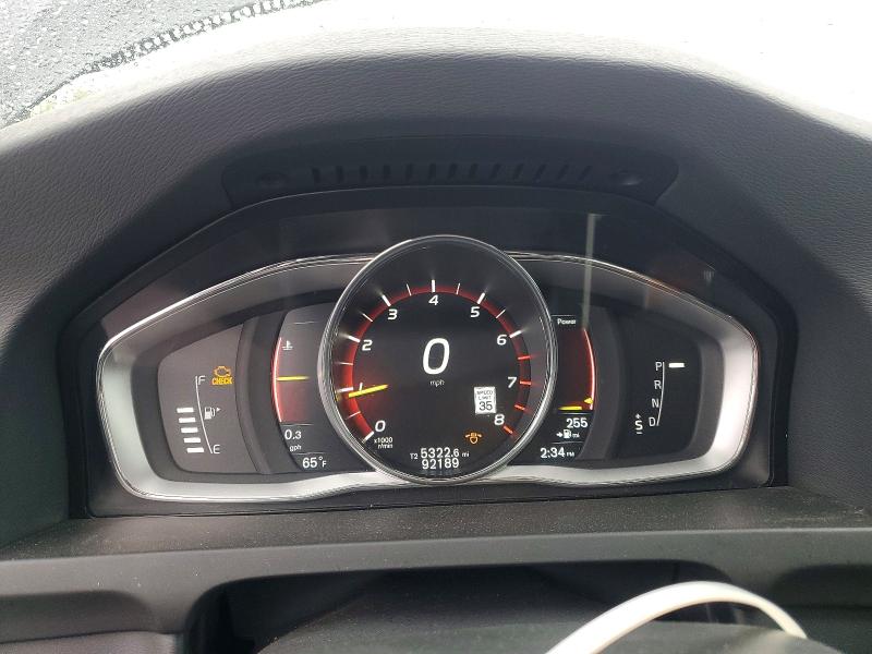2017 Volvo S60 მანქანა იყიდება აუქციონზე, vin: LYV402TM6HB128639, აუქციონის ნომერი: 52393796