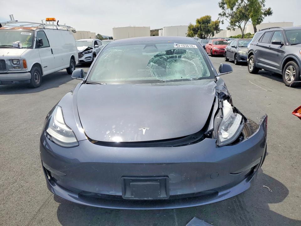 Aukcja sprzedaży 2018 Tesla Model 3, vin: 5YJ3E1EB5JF069011, numer aukcji: 52193616
