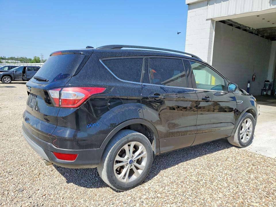 Продажа на аукционе авто 2018 Ford Escape, vin: 1FMCU9GD7JUB16929, номер лота: 53633146