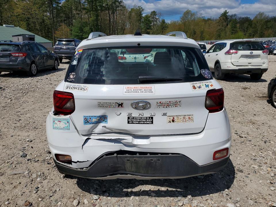 Продажа на аукционе авто 2022 Hyundai Venue, vin: KMHRC8A3XNU136265, номер лота: 52729926