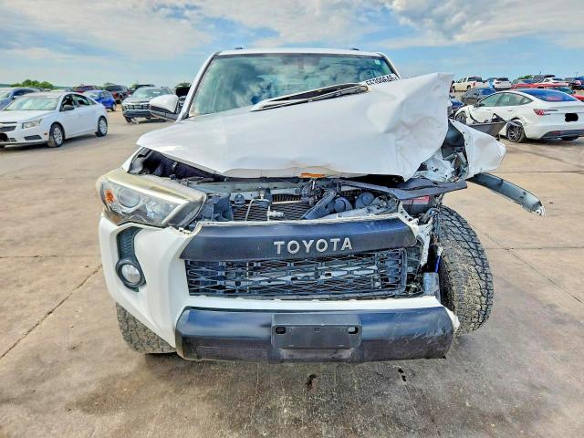 2015 Toyota 4runner მანქანა იყიდება აუქციონზე, vin: JTEBU5JR4F5232762, აუქციონის ნომერი: 55399646