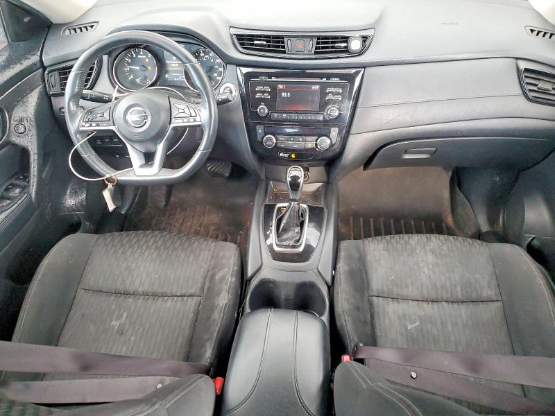 52719066 :رقم المزاد ، KNMAT2MV5HP591619 vin ، 2017 Nissan Rogue مزاد بيع