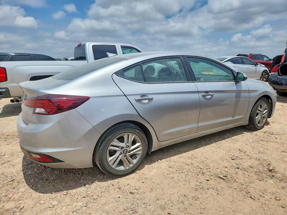 2020 Hyundai Elantra მანქანა იყიდება აუქციონზე, vin: 5NPD84LF8LH632379, აუქციონის ნომერი: 52252776