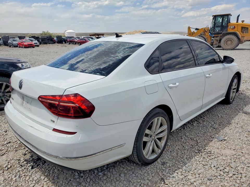 Продажа на аукционе авто 2019 Volkswagen Passat, vin: 1VWLA7A38KC004968, номер лота: 55058546