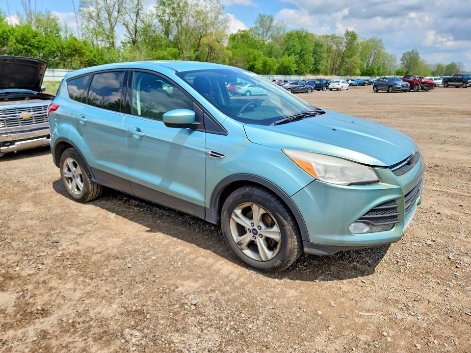 54328756 :رقم المزاد ، 1FMCU0GX2DUB27184 vin ، 2013 Ford Escape مزاد بيع
