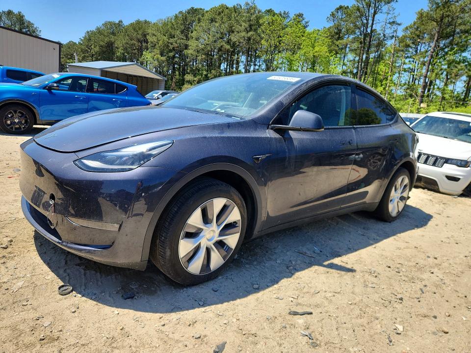 2024 Tesla Model Y მანქანა იყიდება აუქციონზე, vin: 7SAYGDEEXRA238138, აუქციონის ნომერი: 52505836
