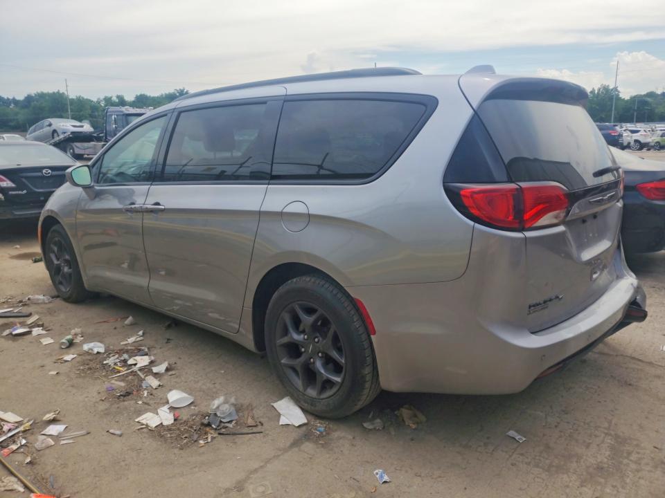 2020 Chrysler Pacifica მანქანა იყიდება აუქციონზე, vin: 2C4RC1BGXLR173257, აუქციონის ნომერი: 53905636