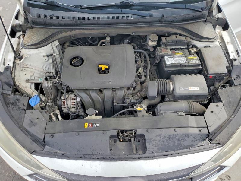 52020826 :رقم المزاد ، 5NPD84LF1KH417697 vin ، 2019 Hyundai Elantra مزاد بيع