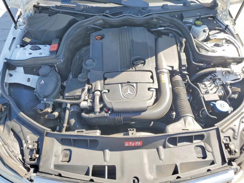 53073976 :رقم المزاد ، WDDGF4HB8DR296757 vin ، 2013 Mercedes-benz C مزاد بيع