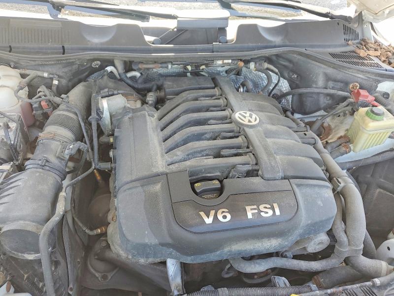 Продажа на аукционе авто 2014 Volkswagen Touareg, vin: WVGDF9BP5ED004085, номер лота: 54970966