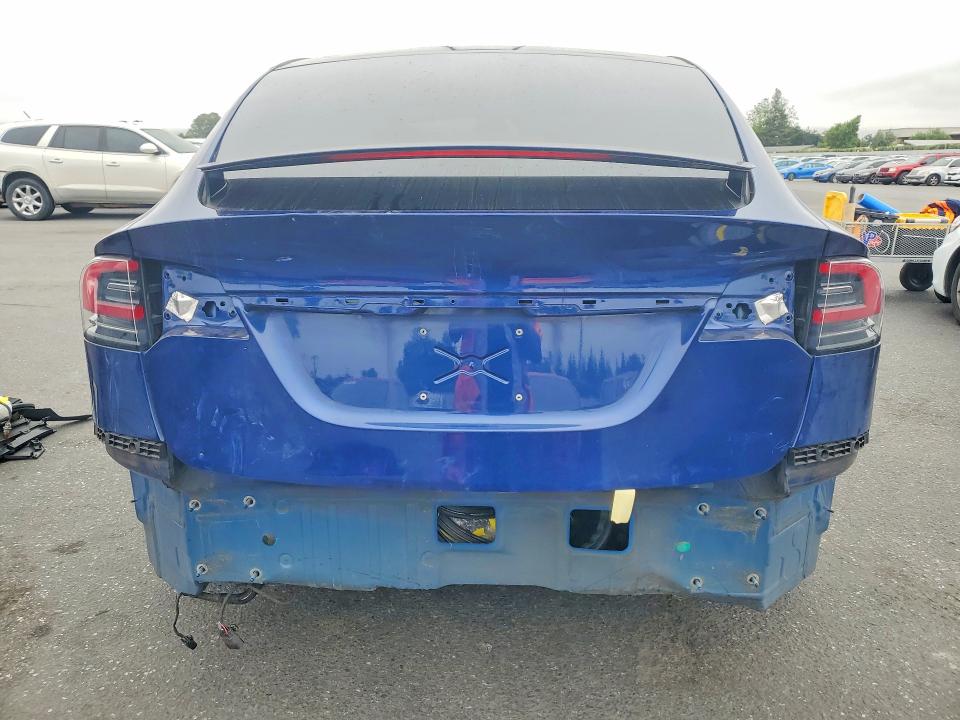 2017 Tesla Model X მანქანა იყიდება აუქციონზე, vin: 5YJXCBE21HF079588, აუქციონის ნომერი: 52866516