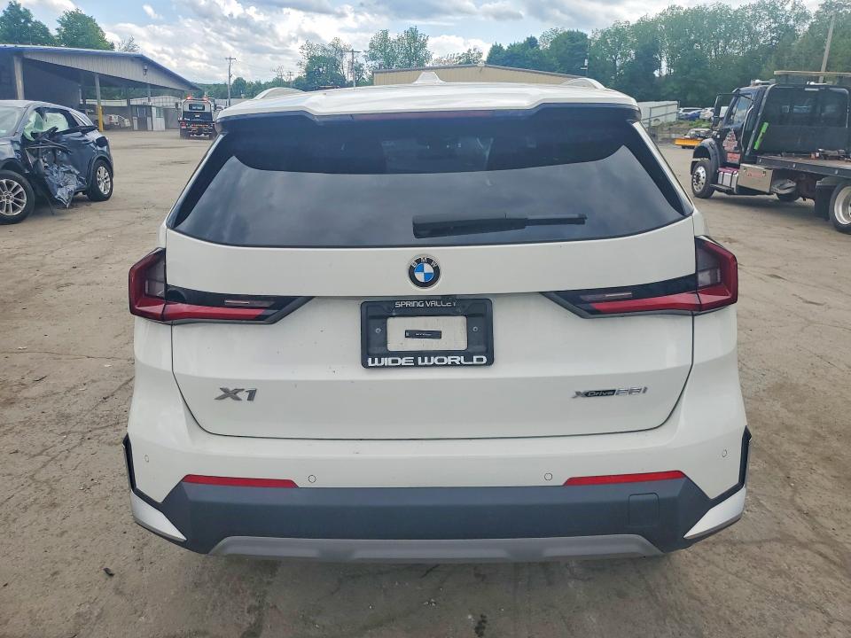 53828116 :رقم المزاد ، WBX73EF0XP5X28290 vin ، 2023 Bmw X1 مزاد بيع