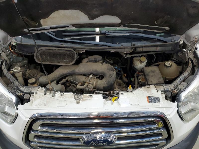 51942396 :رقم المزاد ، 1FDBF6PM5FKA95750 vin ، 2015 Ford Transit مزاد بيع