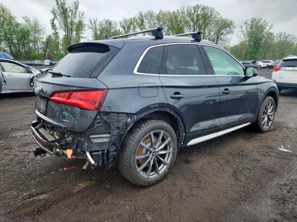 52501716 :رقم المزاد ، WA1BNAFY0L2061767 vin ، 2020 Audi Q5 مزاد بيع