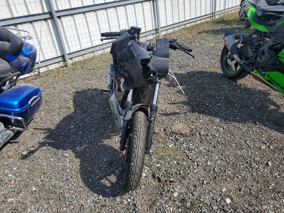 Продажа на аукционе авто 2005 Kawasaki Ex250, vin: JKAEXMF155DA10528, номер лота: 52016276
