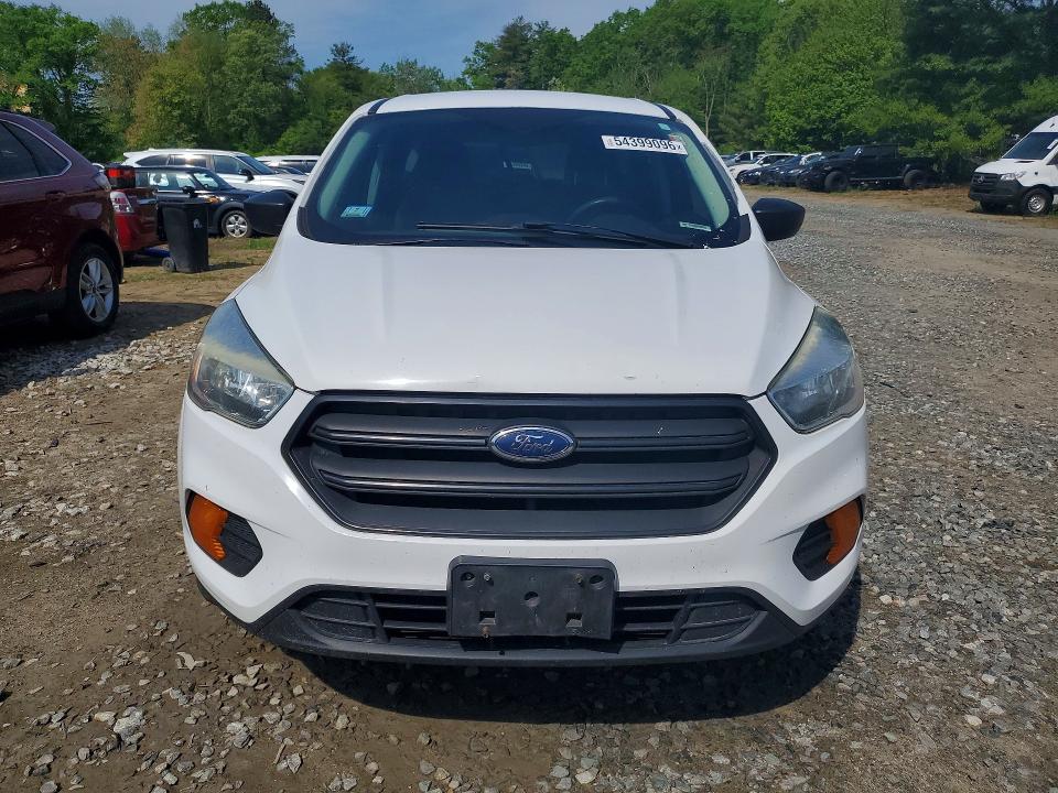 2017 Ford Escape მანქანა იყიდება აუქციონზე, vin: 1FMCU0F78HUE27593, აუქციონის ნომერი: 54399096