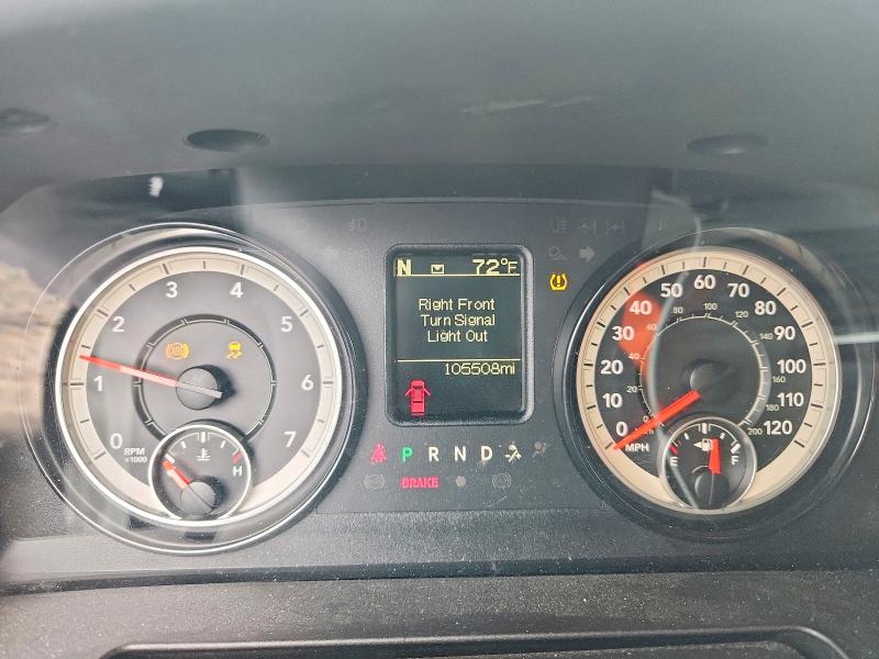 53048106 :رقم المزاد ، 1C6RR6GG3JS317562 vin ، 2018 Ram 1500 مزاد بيع