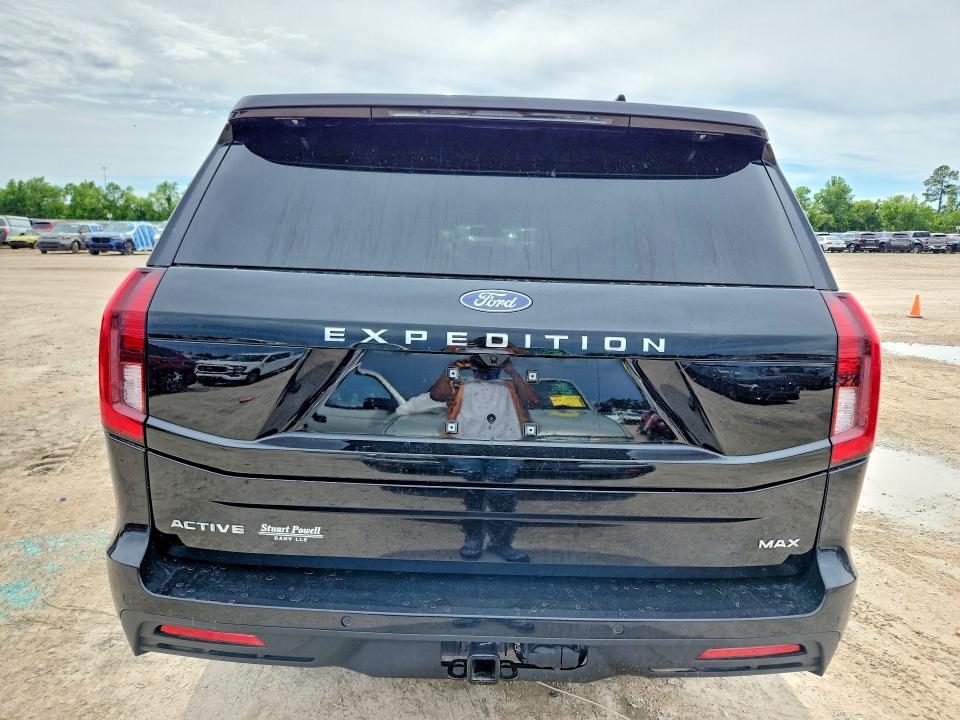 Продажа на аукционе авто 2025 Ford Expedition, vin: 1FMJK1J89SEA66069, номер лота: 52236406