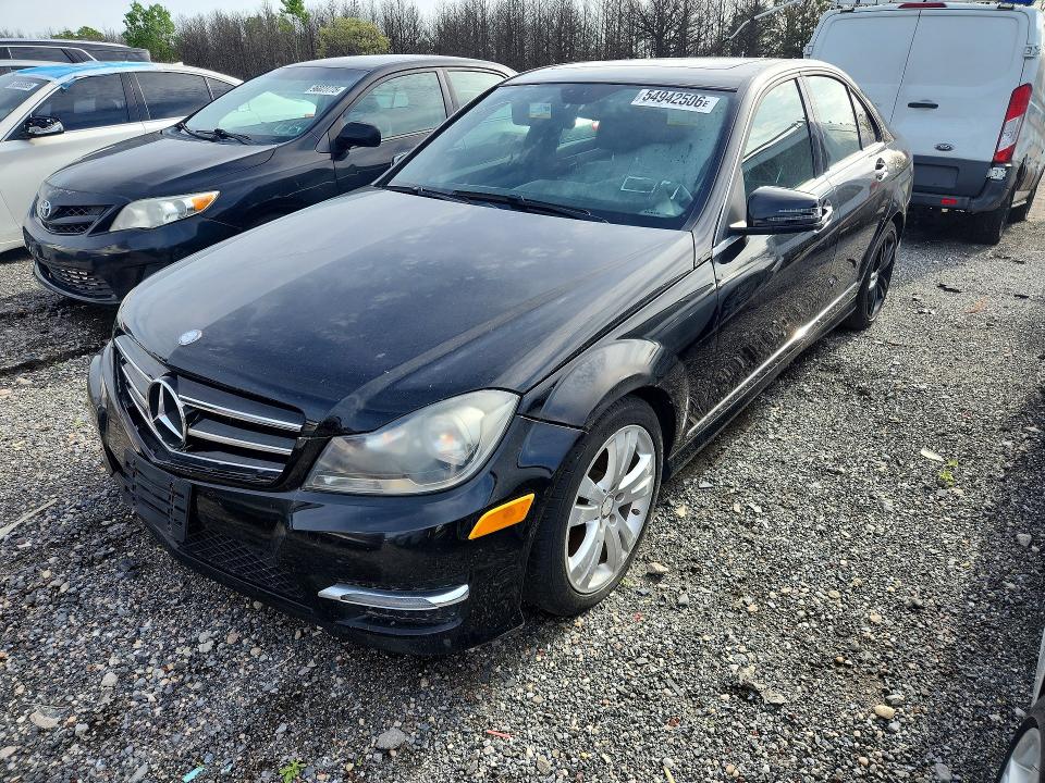 Продаж на аукціоні авто 2013 Mercedes-benz C, vin: WDDGF8AB4DG132872, номер лоту: 54942506
