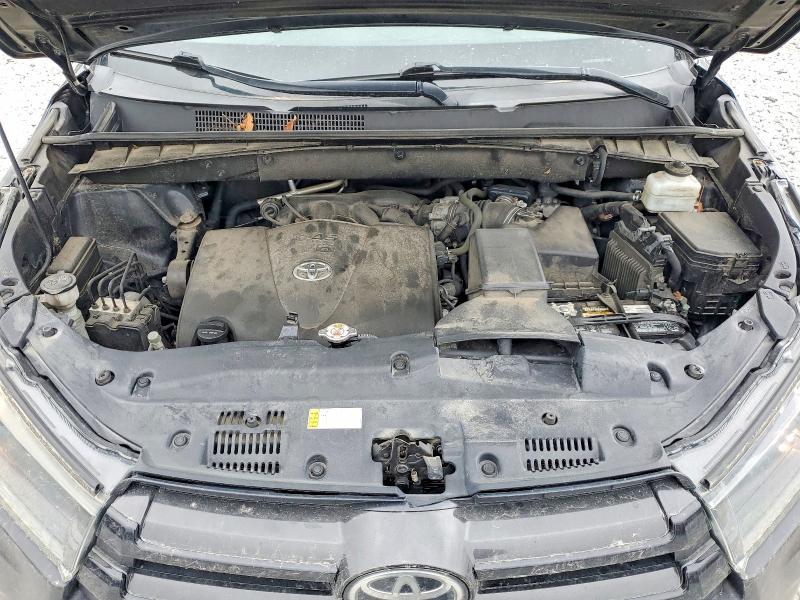 Продажа на аукционе авто 2019 Toyota Highlander, vin: 5TDJZRFH7KS606469, номер лота: 53310886