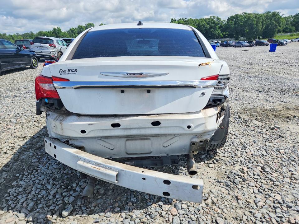 Продажа на аукционе авто 2014 Chrysler 200, vin: 1C3CCBBG4EN131263, номер лота: 54972196