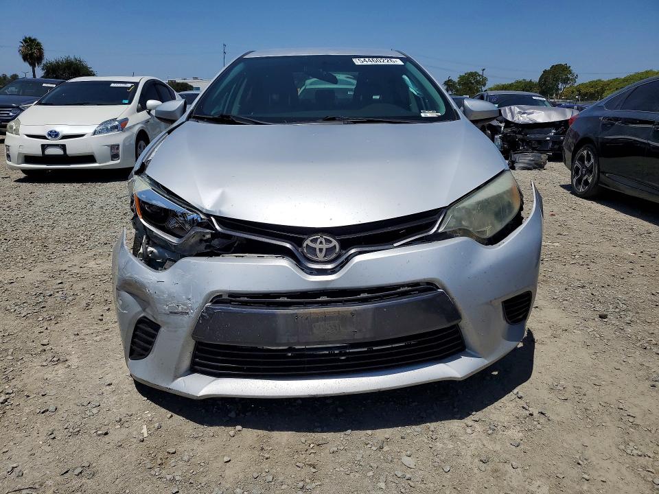 54460226 :رقم المزاد ، 5YFBURHE1FP245812 vin ، 2015 Toyota Corolla مزاد بيع