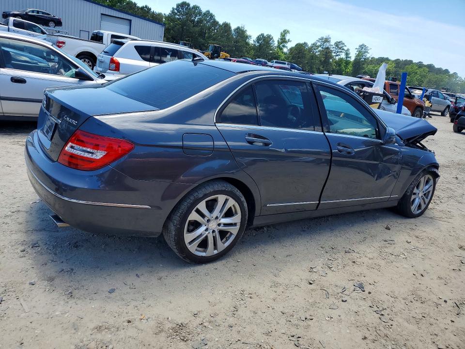 58285386 :رقم المزاد ، WDDGF8AB0DA820645 vin ، 2013 Mercedes-benz C مزاد بيع