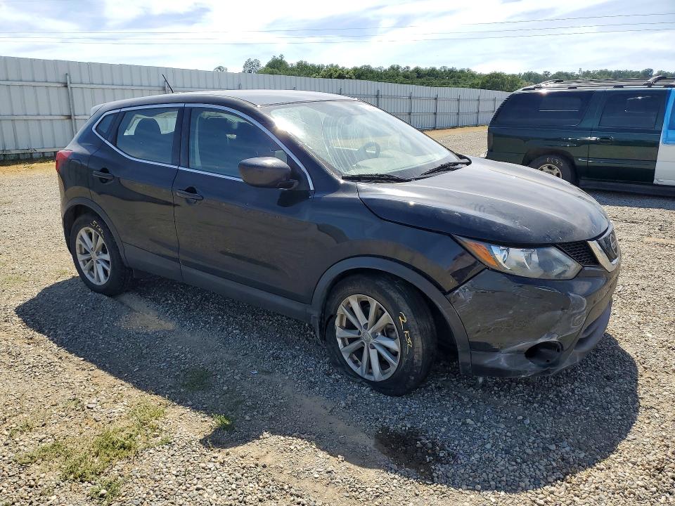 53364996 :رقم المزاد ، JN1BJ1CPXJW190170 vin ، 2018 Nissan Rogue Sport مزاد بيع