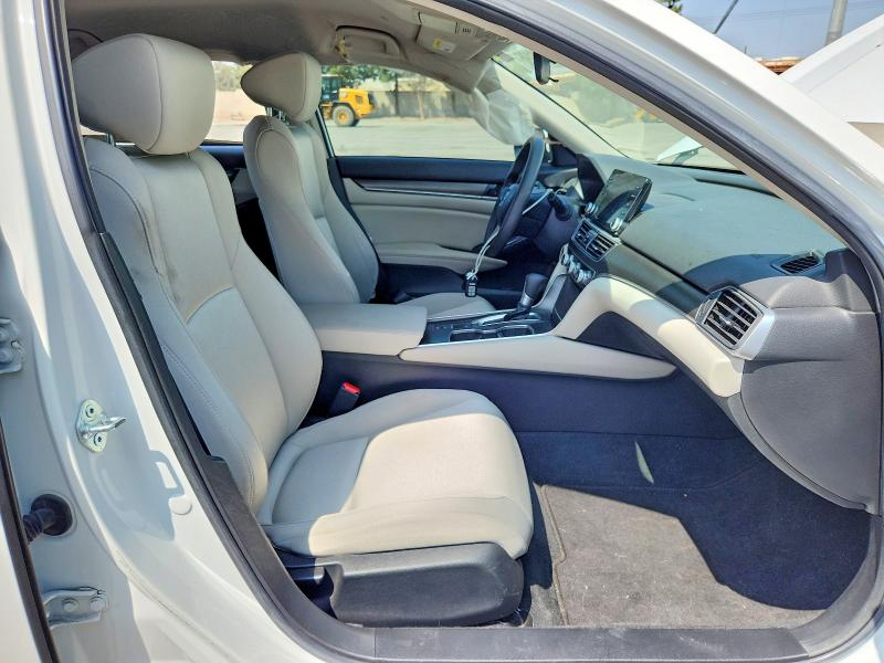 Продаж на аукціоні авто 2021 Honda Accord, vin: 1HGCV1F17MA069452, номер лоту: 52200196