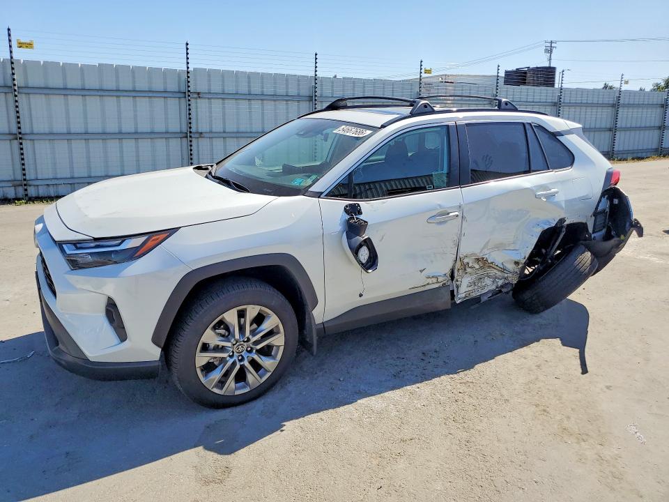 54667686 :رقم المزاد ، 2T3C1RFV3SW384680 vin ، 2025 Toyota Rav4 مزاد بيع
