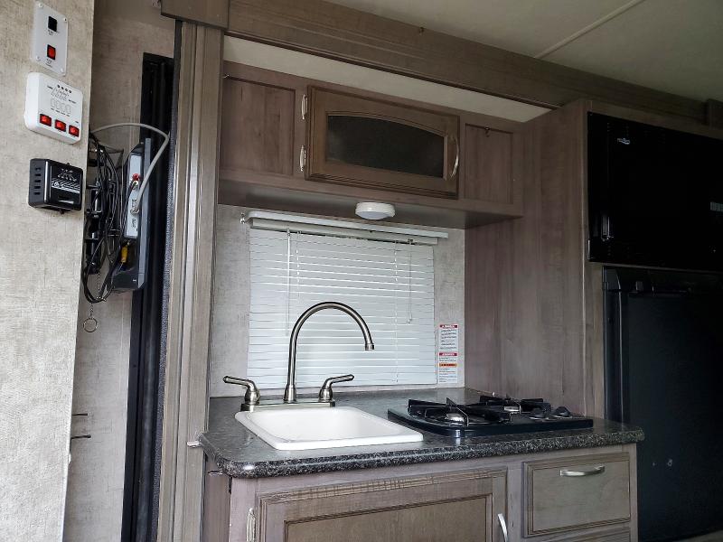 Aukcja sprzedaży 2017 Winnebago M-170s, vin: 54CTW1H29H3032009, numer aukcji: 51681636