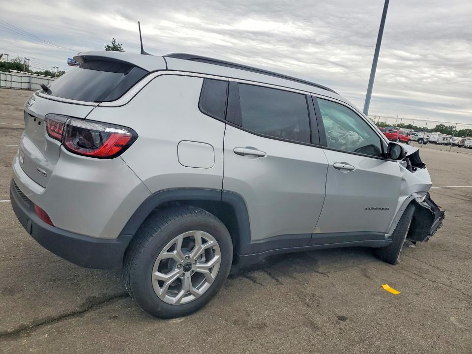 Продаж на аукціоні авто 2025 Jeep Compass, vin: 3C4NJDBNXST591821, номер лоту: 53879216