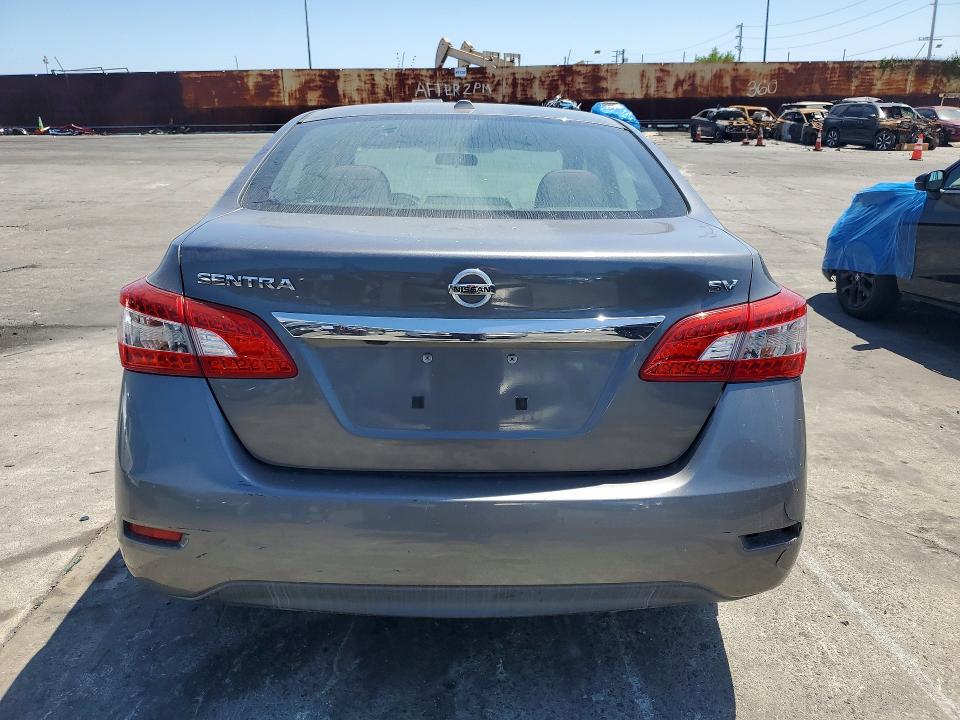 2015 Nissan Sentra მანქანა იყიდება აუქციონზე, vin: 3N1AB7AP1FL673462, აუქციონის ნომერი: 54811606