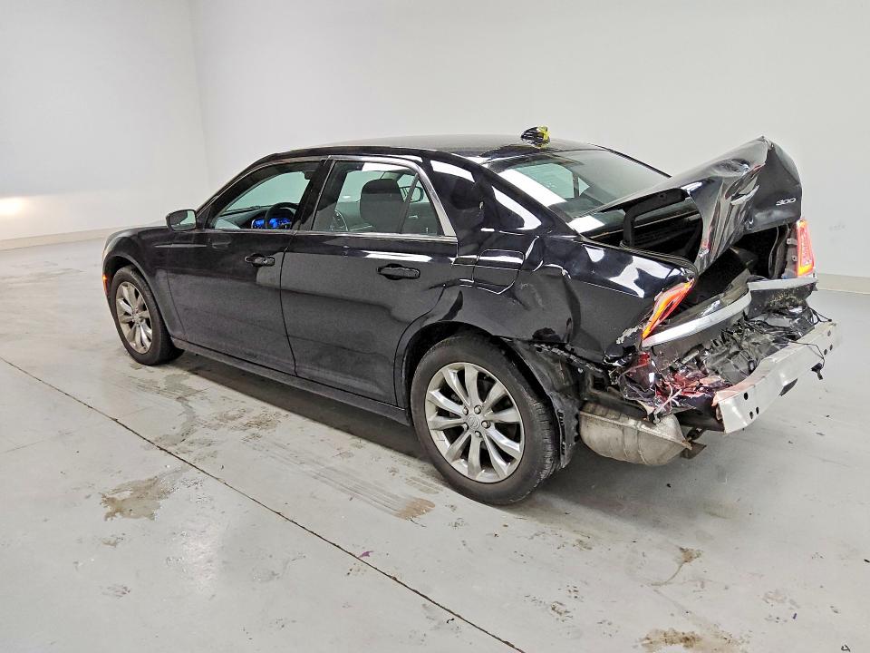 51106716 :رقم المزاد ، 2C3CCARG0NH205531 vin ، 2022 Chrysler 300 مزاد بيع