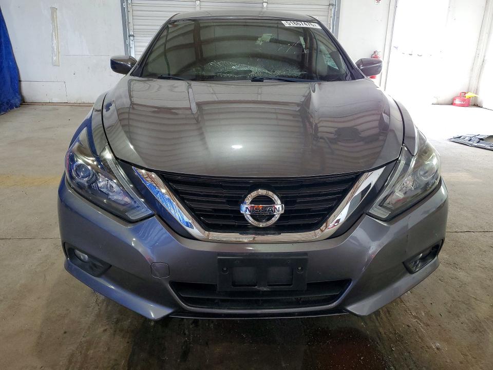 51867476 :رقم المزاد ، 1N4AL3AP8JC110468 vin ، 2018 Nissan Altima مزاد بيع