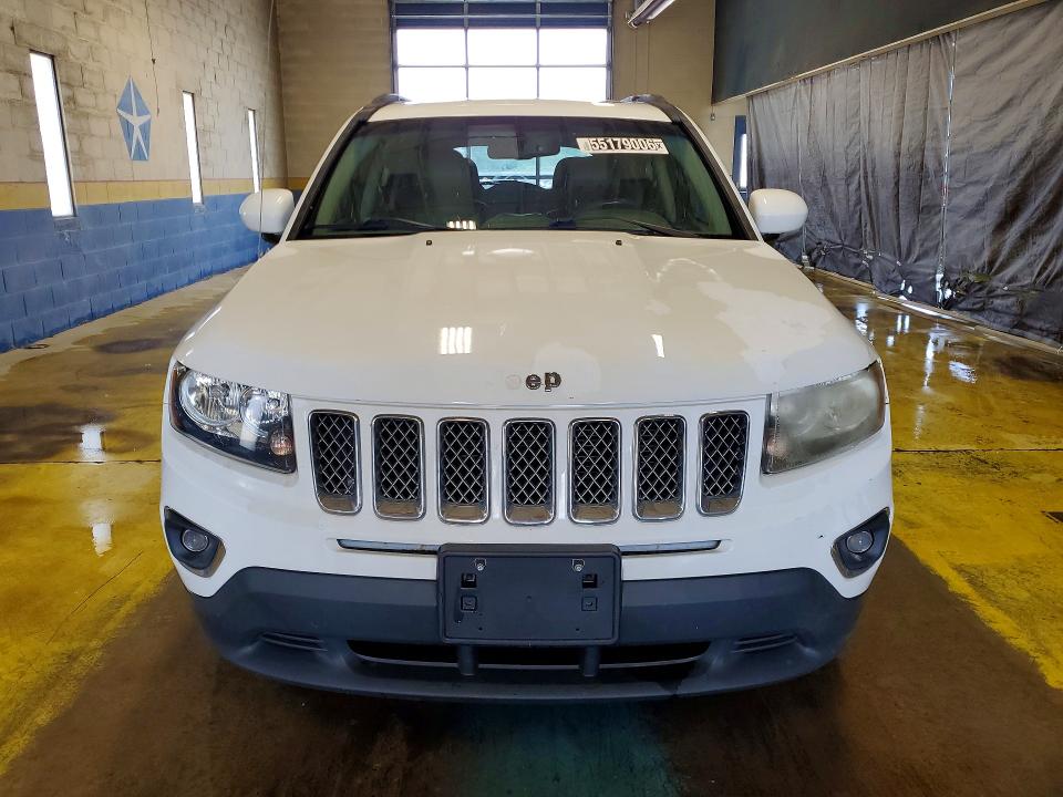 55179006 :رقم المزاد ، 1C4NJDEB2GD798699 vin ، 2016 Jeep Compass مزاد بيع