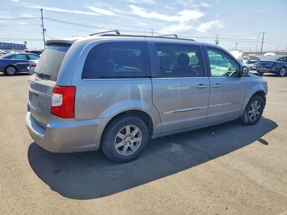 53467876 :رقم المزاد ، 2C4RC1BG8DR630052 vin ، 2013 Chrysler Town & Country مزاد بيع