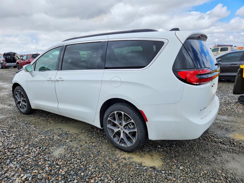 Продажа на аукционе авто 2022 Chrysler Pacifica, vin: 2C4RC3BG5NR238529, номер лота: 52291426