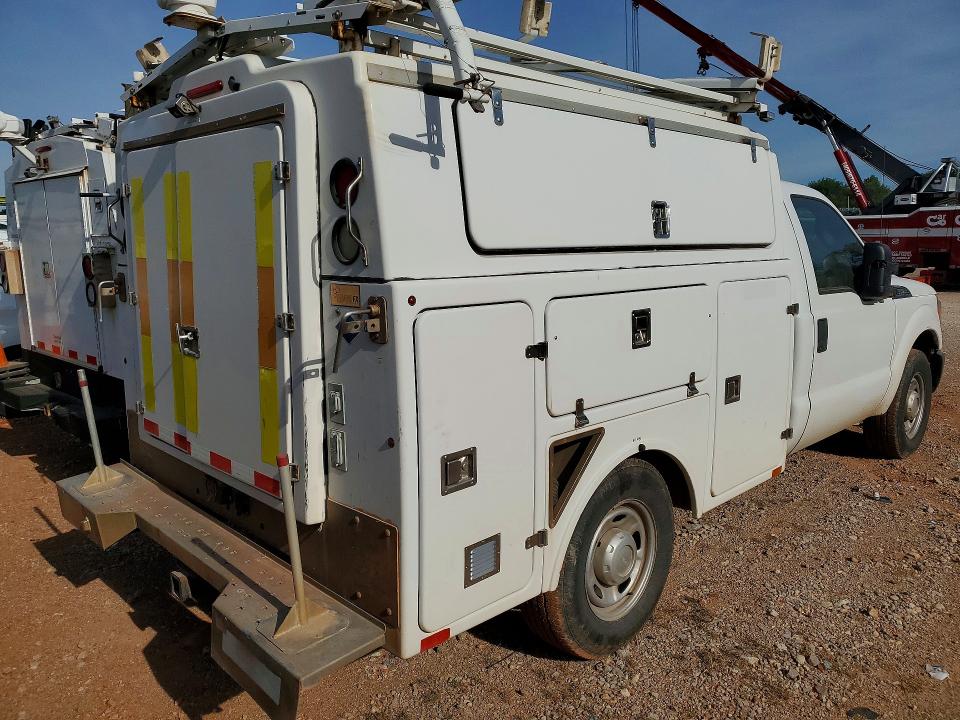 55084996 :رقم المزاد ، 1FDRF3A68DEB92427 vin ، 2013 Ford F350 مزاد بيع