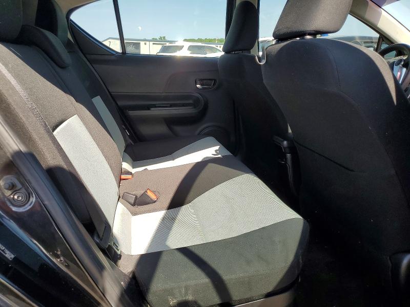 53754336 :رقم المزاد ، JTDKDTB33F1580238 vin ، 2015 Toyota Prius C مزاد بيع