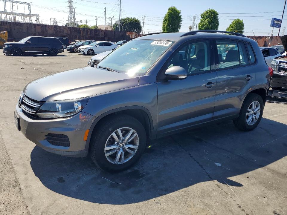 2016 Volkswagen Tiguan მანქანა იყიდება აუქციონზე, vin: WVGAV7AX6GW513668, აუქციონის ნომერი: 53060936