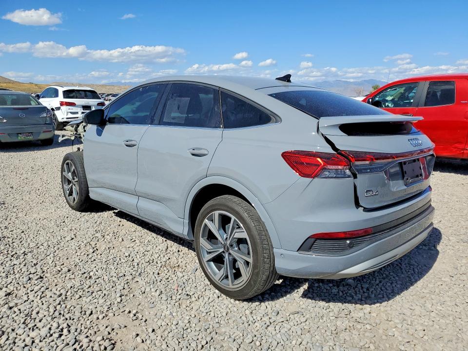 Продажа на аукционе авто 2022 Audi Q4 E-tron, vin: WA1W2BFZ4NP054044, номер лота: 54411086