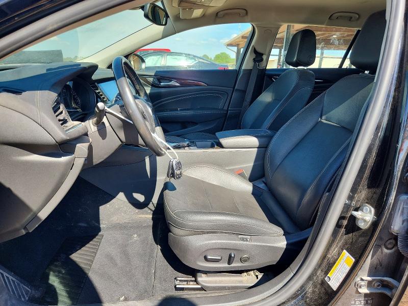 2018 Buick Regal Tourx მანქანა იყიდება აუქციონზე, vin: W04GV8SX1J1153226, აუქციონის ნომერი: 51999046