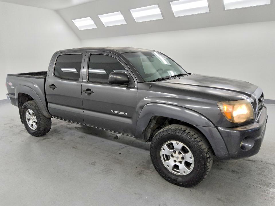 Продажа на аукционе авто 2011 Toyota Tacoma, vin: 3TMLU4EN1BM061807, номер лота: 51301566